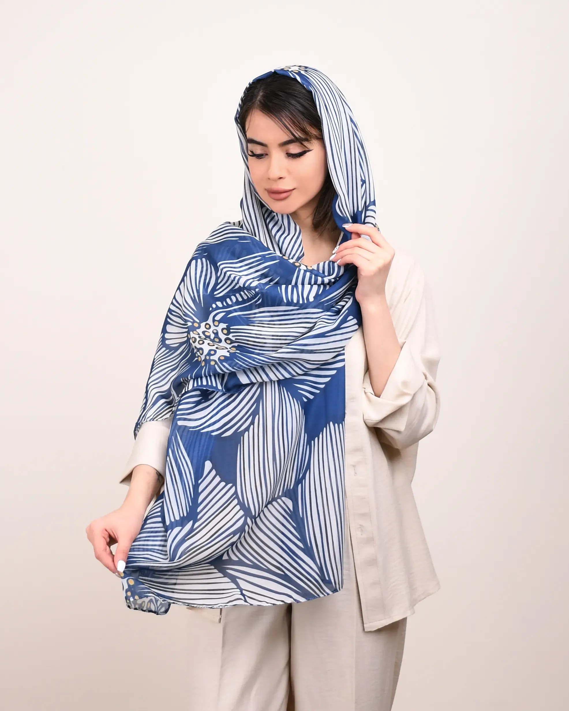 شال طرحدار نخی S00171