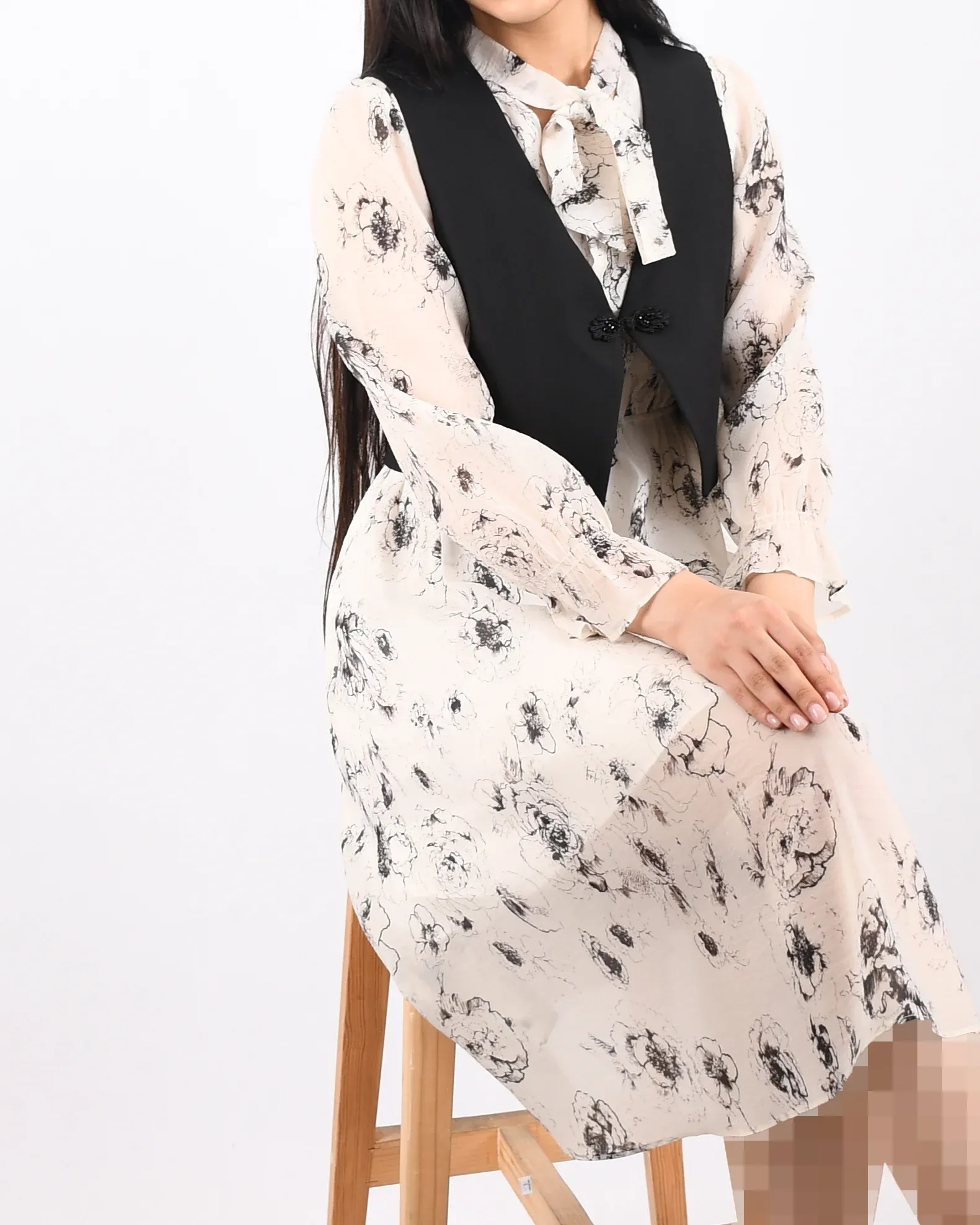 پیراهن ژیله دار دلوین C00167
