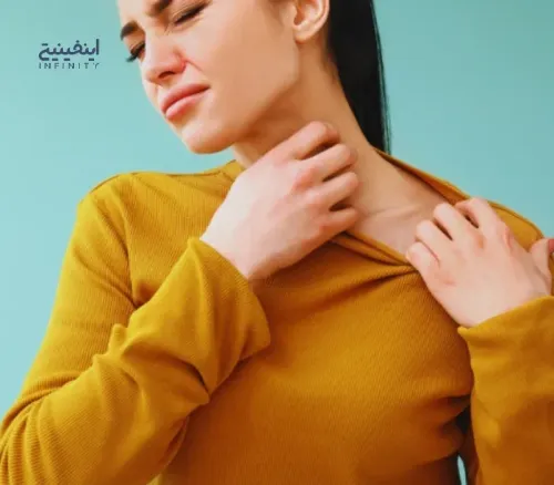 چه لباسهایی بدن را میخورد؟ (آزار میدهد) + معرفی جنس پارچهها و راهکارهای رفع آن